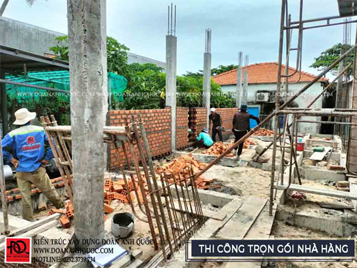 Thi công trọn gói nhà hàng Phú Hiển Kê Gà Lagi 6