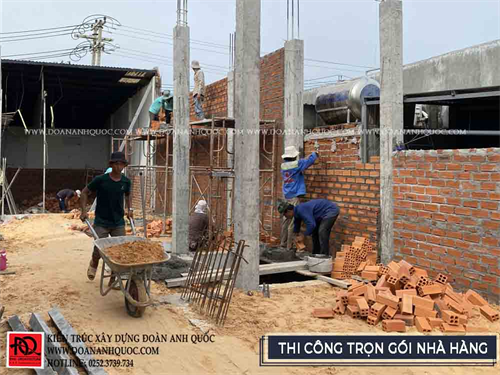 Thi công trọn gói nhà hàng Phú Hiển Kê Gà Lagi 9